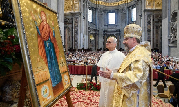 Leon XIV: na Ukrainie moc Boga objawia się pośród gruzów zniszczenia