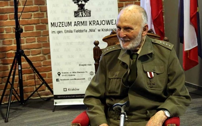 Stulecie pisarza i żołnierza
