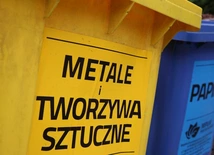 Przeciętny Polak zużywa 23 torby foliowe rocznie