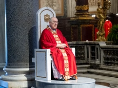 Kard. Stanisław Ryłko kończy 80 lat, Leon XIV podziękował mu za posługę