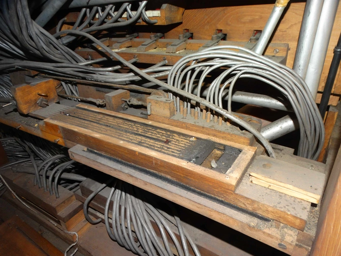 Remont 100-letnich organów Sauera w kościele uniwersyteckim we Wrocławiu