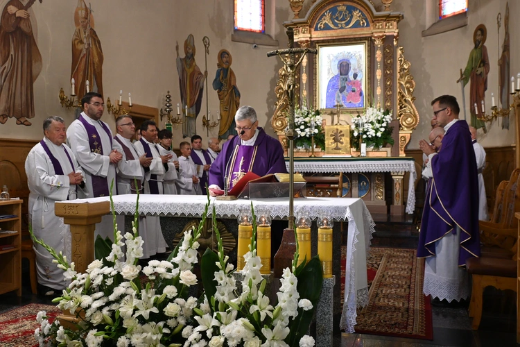 Pogrzeb wieloletniego organisty z Czarnego Dunajca