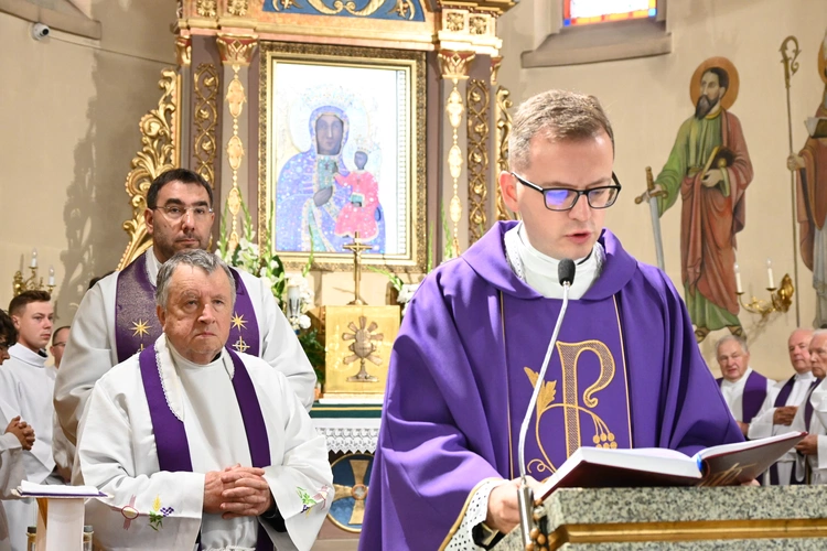 Pogrzeb wieloletniego organisty z Czarnego Dunajca