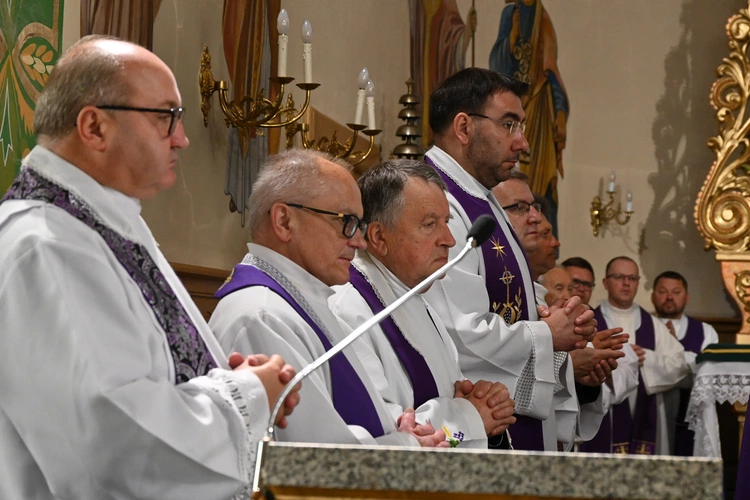 Pogrzeb wieloletniego organisty z Czarnego Dunajca