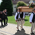 Pogrzeb wieloletniego organisty z Czarnego Dunajca