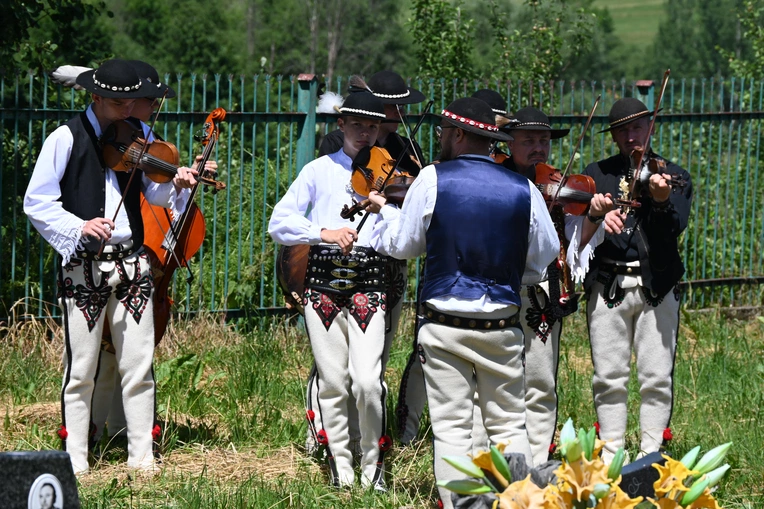 Pogrzeb wieloletniego organisty z Czarnego Dunajca