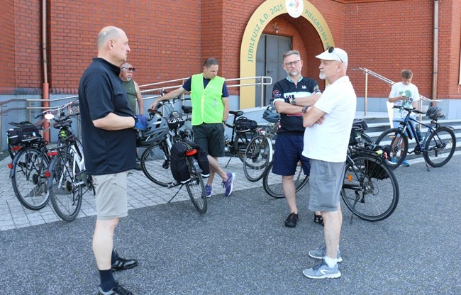 Pielgrzymka rowerowa do Błotnicy