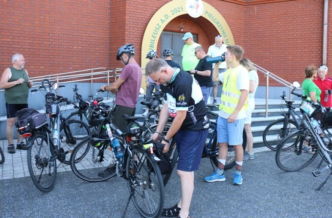Pielgrzymka rowerowa do Błotnicy