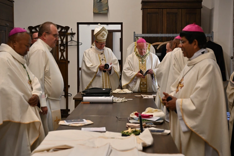 Sakra afrykańskiego biskupa - cz. 1