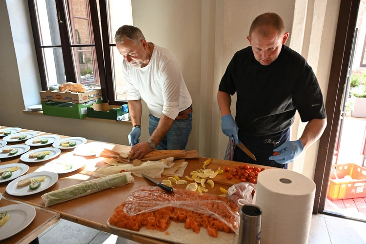 Sakra afrykańskiego biskupa - cz. 1