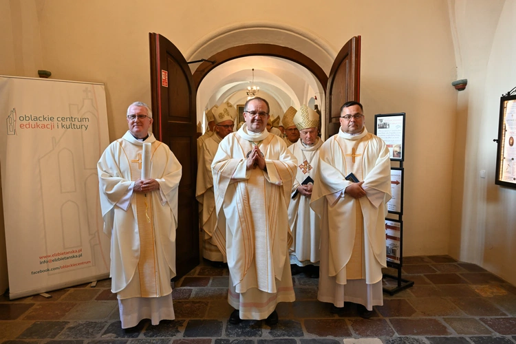 Sakra afrykańskiego biskupa - cz. 1