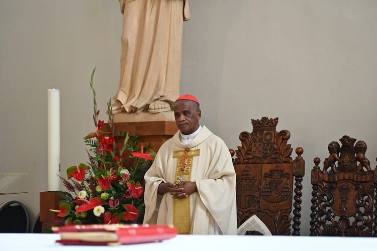 Sakra afrykańskiego biskupa - cz. 1