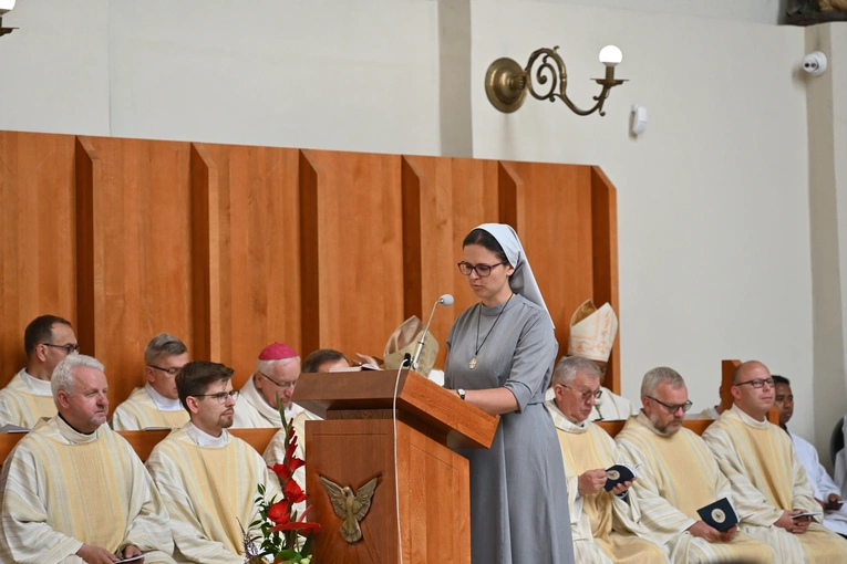 Sakra afrykańskiego biskupa - cz. 1