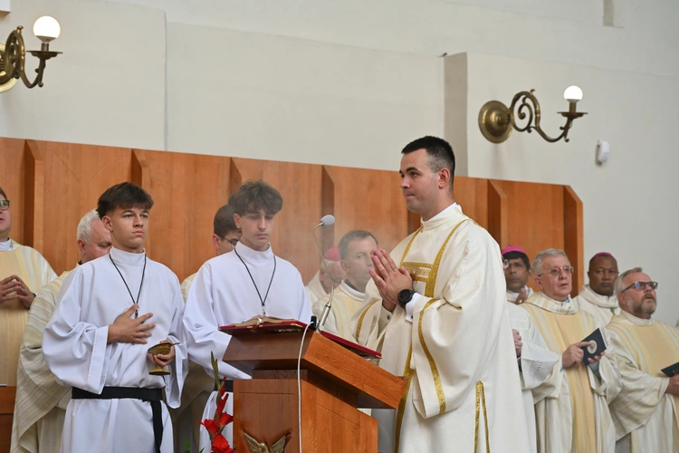 Sakra afrykańskiego biskupa - cz. 1