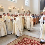 Sakra afrykańskiego biskupa - cz. 2