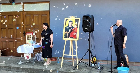 Nad morzem dla Matki Bożej