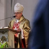 Służba Więzienna świętowała w Trzebnicy. "Nie jest łatwo być miłosiernym, gdy trzeba trwać na straży prawa"