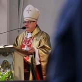 Służba Więzienna świętowała w Trzebnicy. "Nie jest łatwo być miłosiernym, gdy trzeba trwać na straży prawa"
