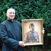 – Zrozumiałem, że święty patron Polski nie chce, żebym siedział  na plebanii,  tylko tak  jak on pukał  do drzwi, wędrował z jego obrazem i relikwiami  po Ameryce  – mówi ks. Krzysztof Korcz.