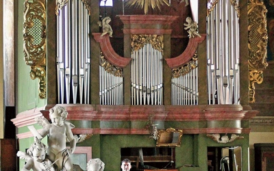 Zabytkowy instrument  już za niecały rok zabrzmi z pełną mocą i pięknem.