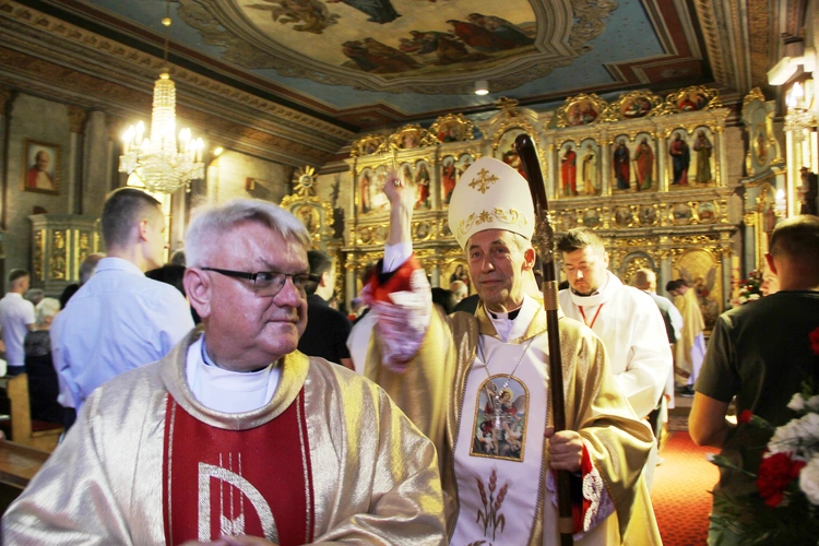 To obecnie jeden z najpiękniejszych kościołów w Dolinie Popradu