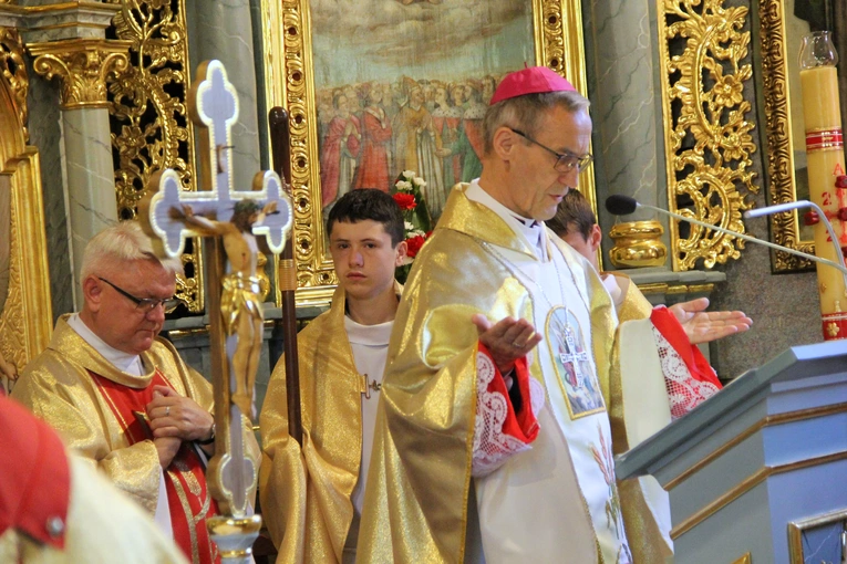 Wierchomla. Poświęcenie odnowionego wnętrza kościoła