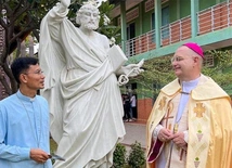 W Kambodży wiara wzrasta dzięki młodym