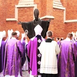 Tarnów. Ostatnie pożegnanie bp. Władysława Bobowskiego