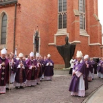 Tarnów. Ostatnie pożegnanie bp. Władysława Bobowskiego