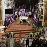 Tarnów. Ostatnie pożegnanie bp. Władysława Bobowskiego