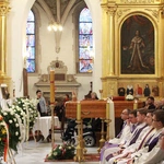 Tarnów. Ostatnie pożegnanie bp. Władysława Bobowskiego