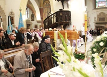 Tarnów. Ostatnie pożegnanie bp. Władysława Bobowskiego