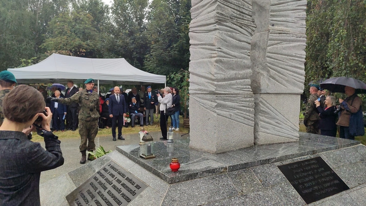 Obchody Narodowego Dnia Pamięci Ofiar Ludobójstwa dokonanego przez ukraińskich nacjonalistów na obywatelach II Rzeczypospolitej