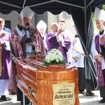 Tropie. Pogrzeb śp. bp. Władysława Bobowskiego