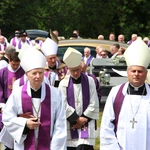 Tropie. Pogrzeb śp. bp. Władysława Bobowskiego