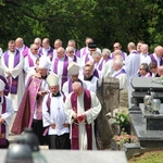 Tropie. Pogrzeb śp. bp. Władysława Bobowskiego