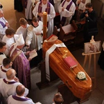Tropie. Pogrzeb śp. bp. Władysława Bobowskiego