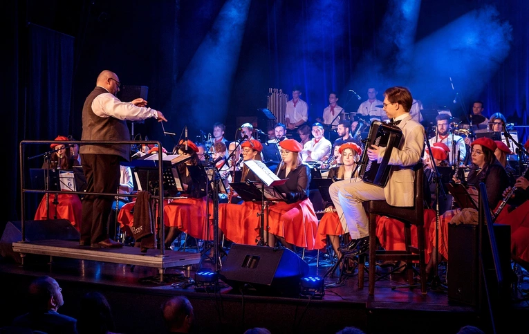 Parafialna Kamiliańska Orkiestra Dęta z aplauzem 