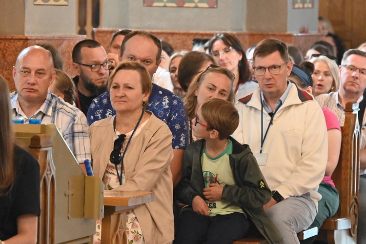 Oazowicze zjechali do Królowej Podhala