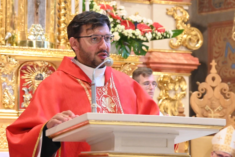 Oazowicze zjechali do Królowej Podhala