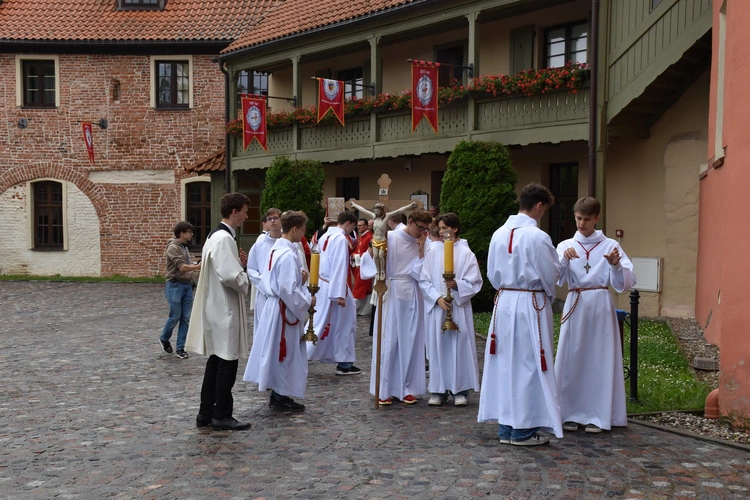 Dzień Wspólnoty w Żukowie - Msza św.