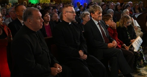 Koncert w kościele w Żarnowie