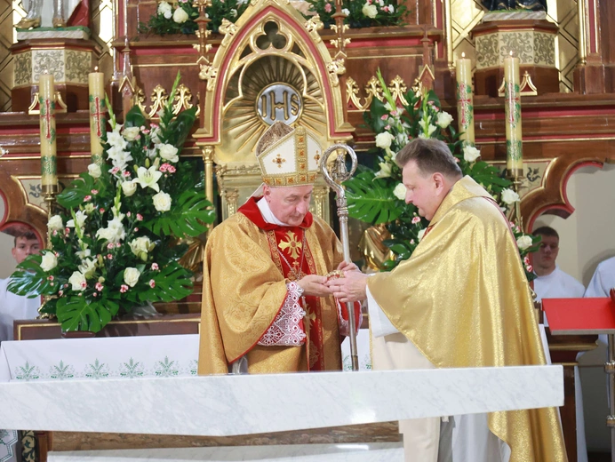 Konsekracja ołtarza w Przecławiu