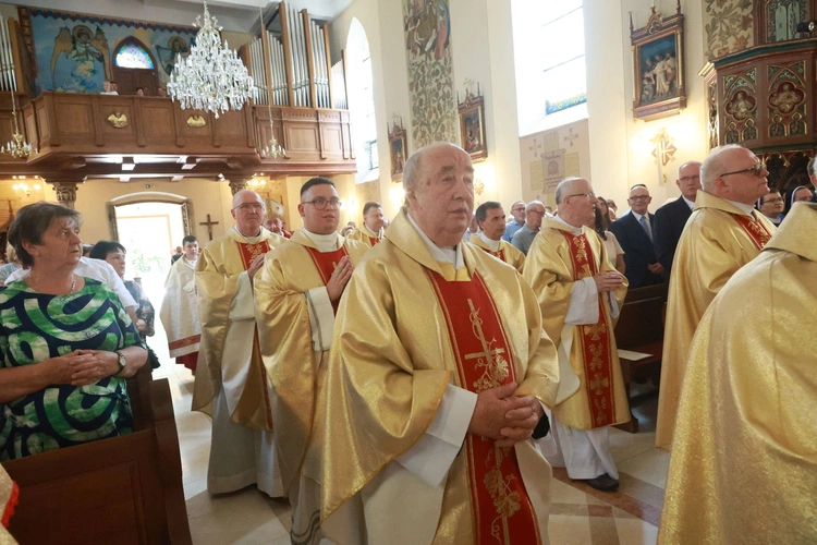 Konsekracja ołtarza w Przecławiu