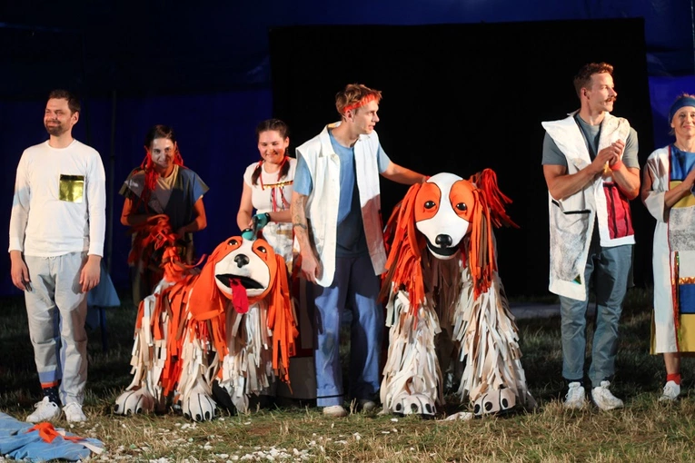 Projekt "Lato w teatrze"