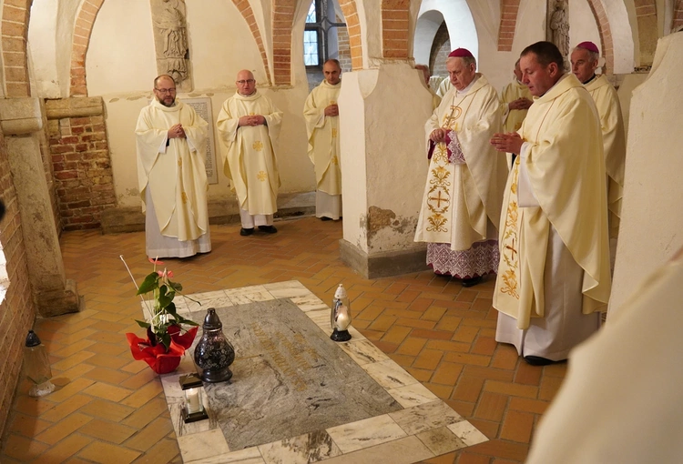 15. rocznica śmierci ks. prof. Antoniego Kiełbasy SDS (1938-2010)
