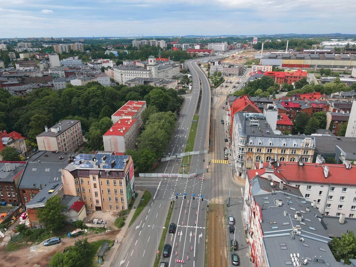 Podzielone miasto. Jaka przyszłość czeka chorzowską estakadę?