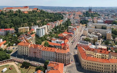 Drużyna Augustyna. Brno, Mozart i traktat o ziarnku grochu