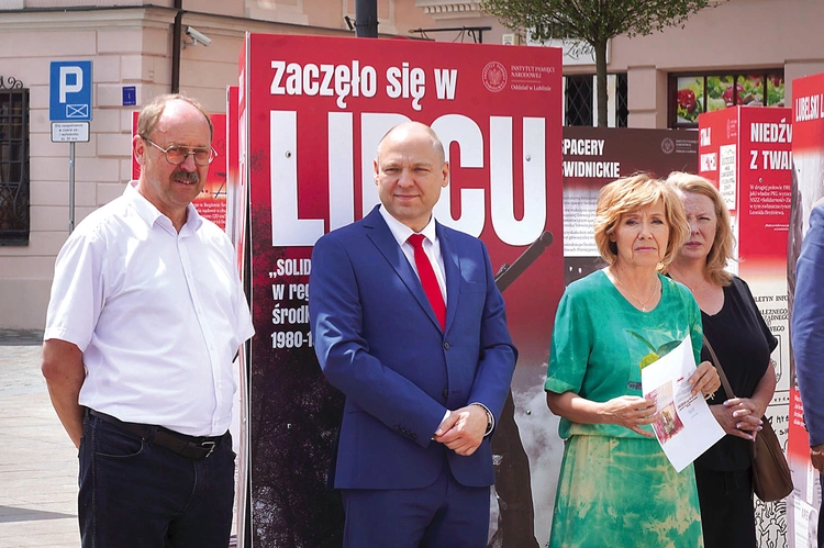 Uczestnicy obchodów podkreślali, że pamięć o lipcowych strajkach to nie tylko historia, ale też zobowiązanie.