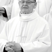 Miał 75 lat.